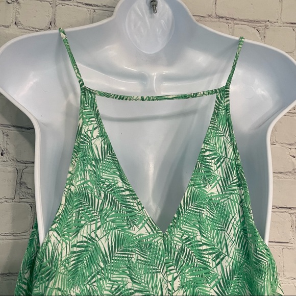 Old Navy Palm Leaf Print Tank Top - Picture 6 of 7